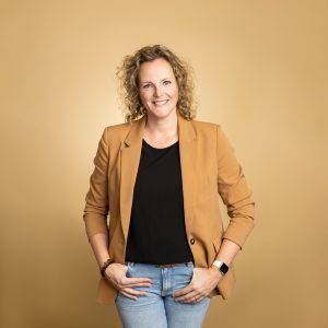 Marit Kompanje LR kleur